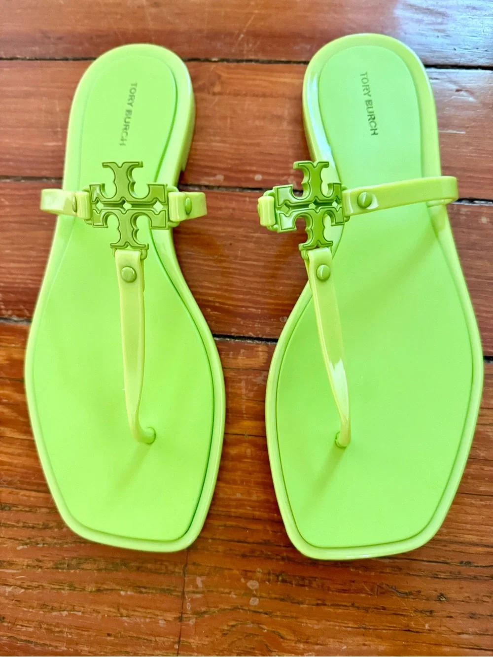 tory burch leaf green roxanne jelly thong sandals, women’s 9 NEW